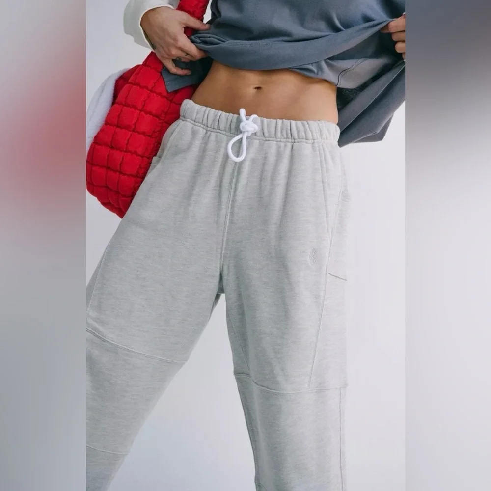 NWT! FP Movement Women's Top Score
Barrel Pants!! - Picture 2 of 7